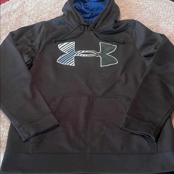 Under Armour Other - Under Armour men’s hoodie - size Small